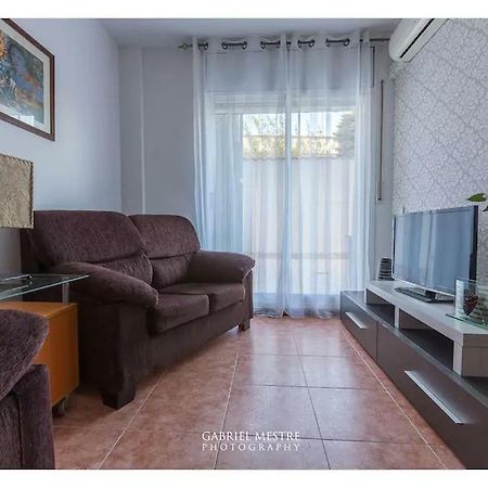 Bonito Y Acoger, A 50 Metros Del Mar Con Wifi Calafell Exterior photo